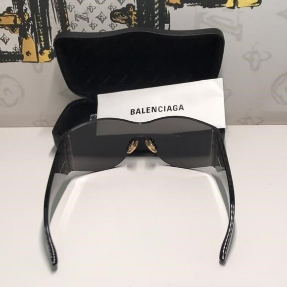 New Authentic Balenciaga BB0122S 004 Black Shield Sunglasses - Picture 7 of 11